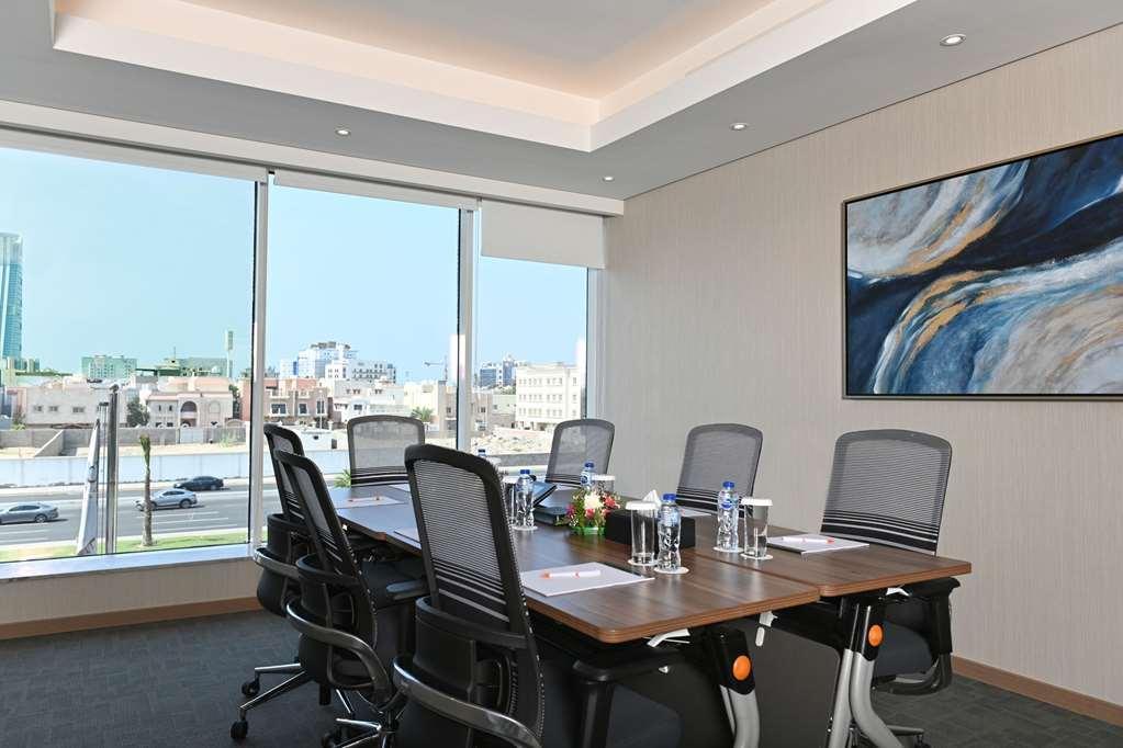 Comfort Hotel Jeddah King Road Facilități foto