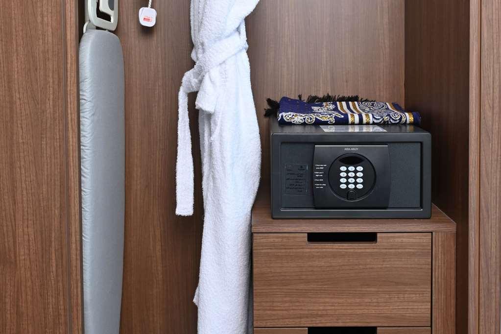 Comfort Hotel Jeddah King Road Cameră foto